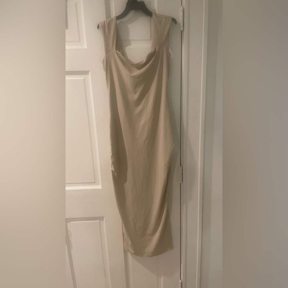 Elegant Tan Sleeveless Dress